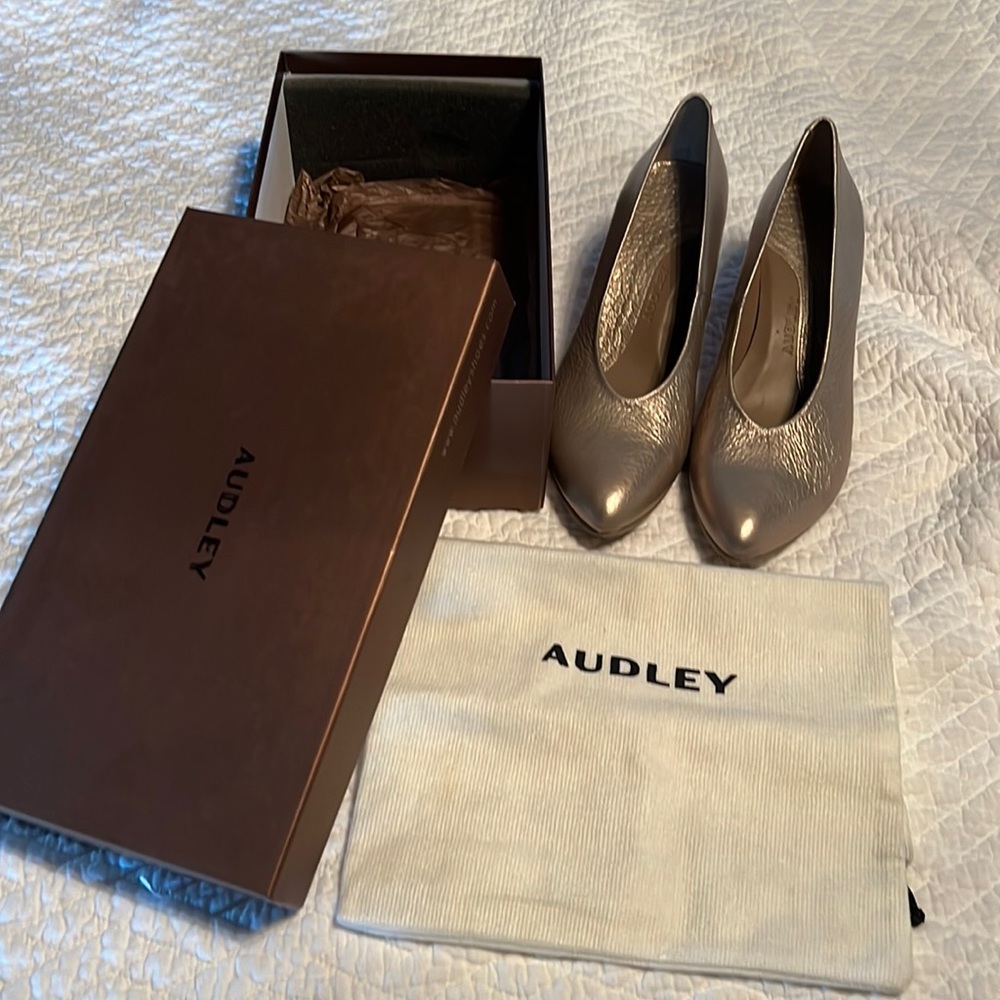 Brand new gold block heel shoes